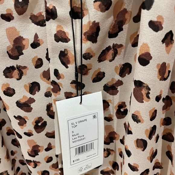 Theory 100% Silk top - Picture 4 of 4